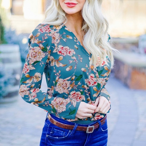 Antique Floral Bodysuit - Picture 3 of 7